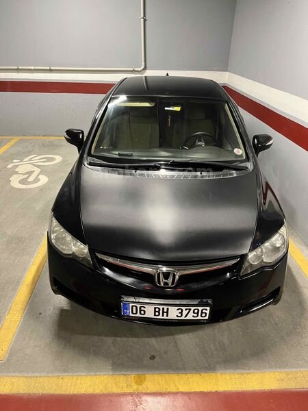 Sahibinden Honda Civic 1.6i VTEC Dream 2007 Model İstanbul 263.500 km Siyah 1