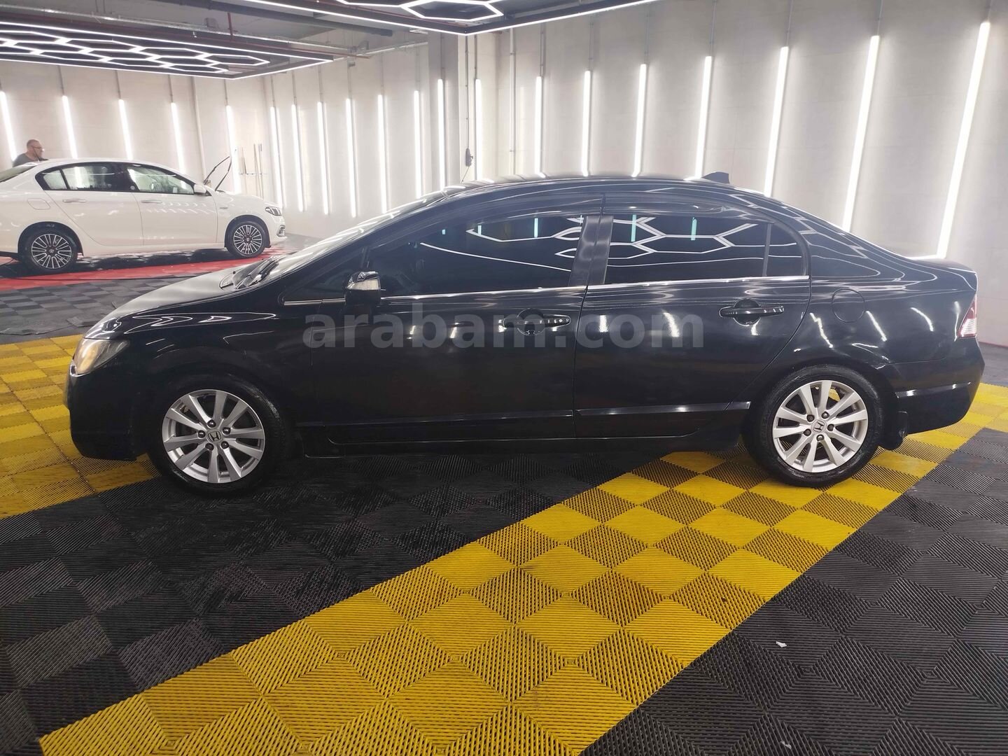 Sahibinden Honda Civic 1.6i VTEC Dream 2007 Model İstanbul 263.500 km Siyah 7