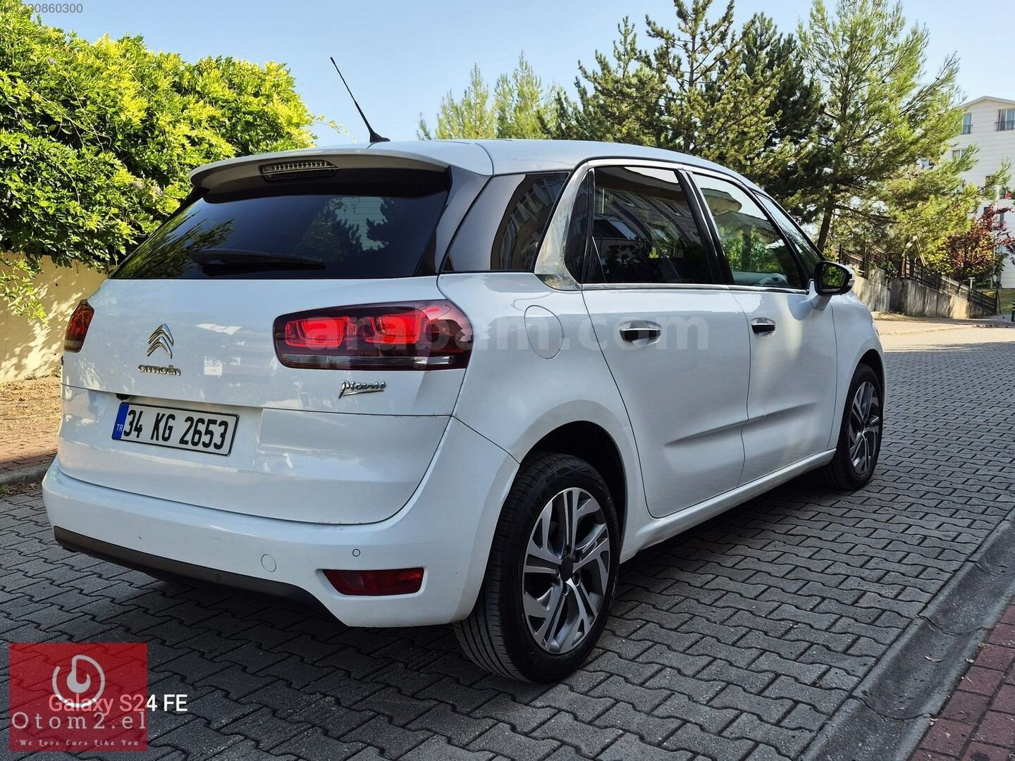 Galeriden Citroen C4 Picasso 1.6 e-HDi Intensive 2013 Model Bursa 106.000 km Beyaz 5
