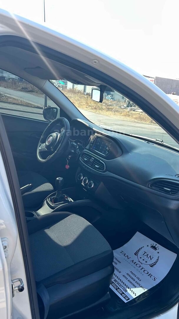 Sahibinden Fiat Egea 1.3 Multijet Easy 2023 Model Bursa 22.561 km Beyaz 7