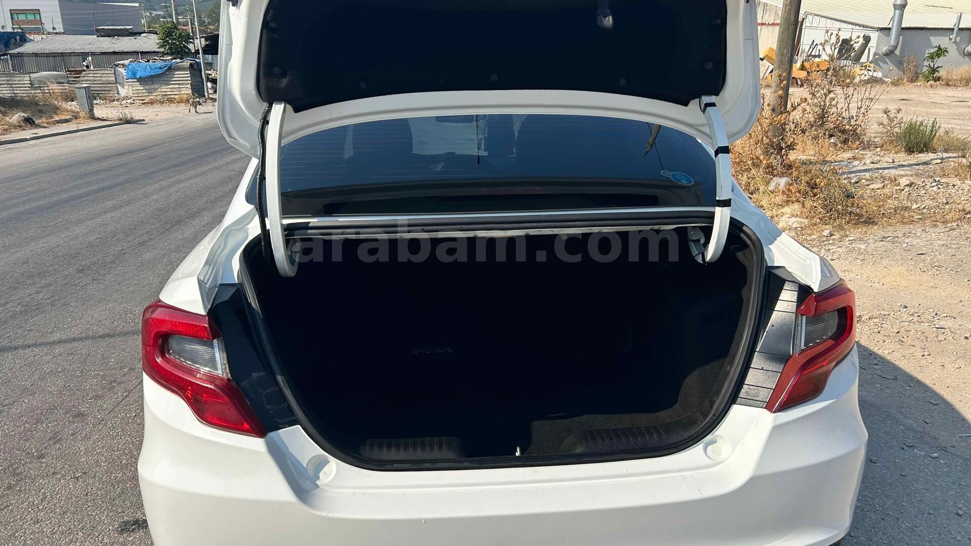 Sahibinden Fiat Egea 1.3 Multijet Easy 2023 Model Bursa 22.561 km Beyaz 2
