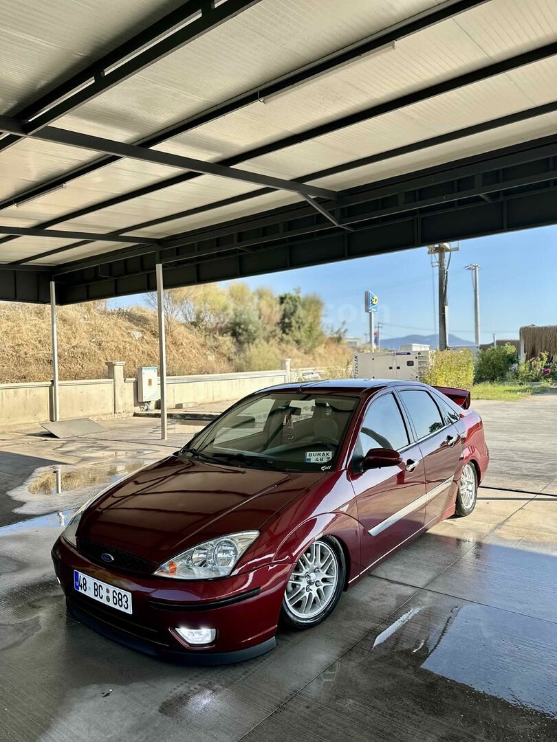 Sahibinden Ford Focus 1.6 Ghia 2002 Model Muğla 285.000 km Bordo 1