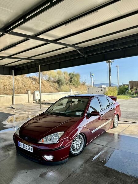 Sahibinden Ford Focus 1.6 Ghia 2002 Model Muğla 285.000 km Bordo