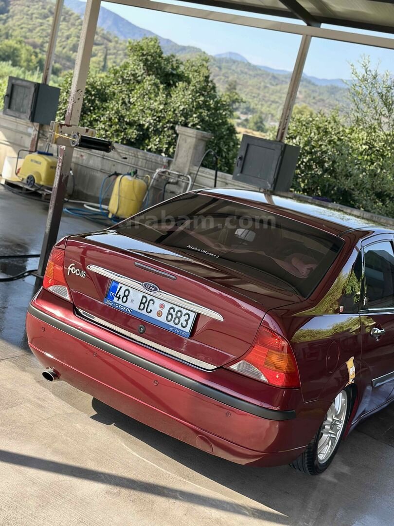 Sahibinden Ford Focus 1.6 Ghia 2002 Model Muğla 285.000 km Bordo 3
