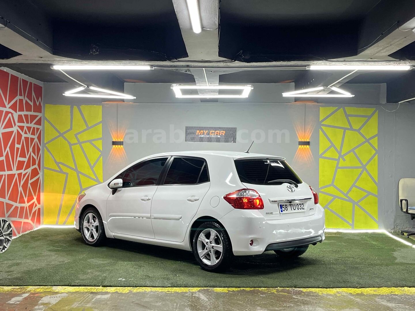 Sahibinden Toyota Auris 1.4 D-4D Comfort Plus 2012 Model Erzurum 141.000 km Beyaz 7