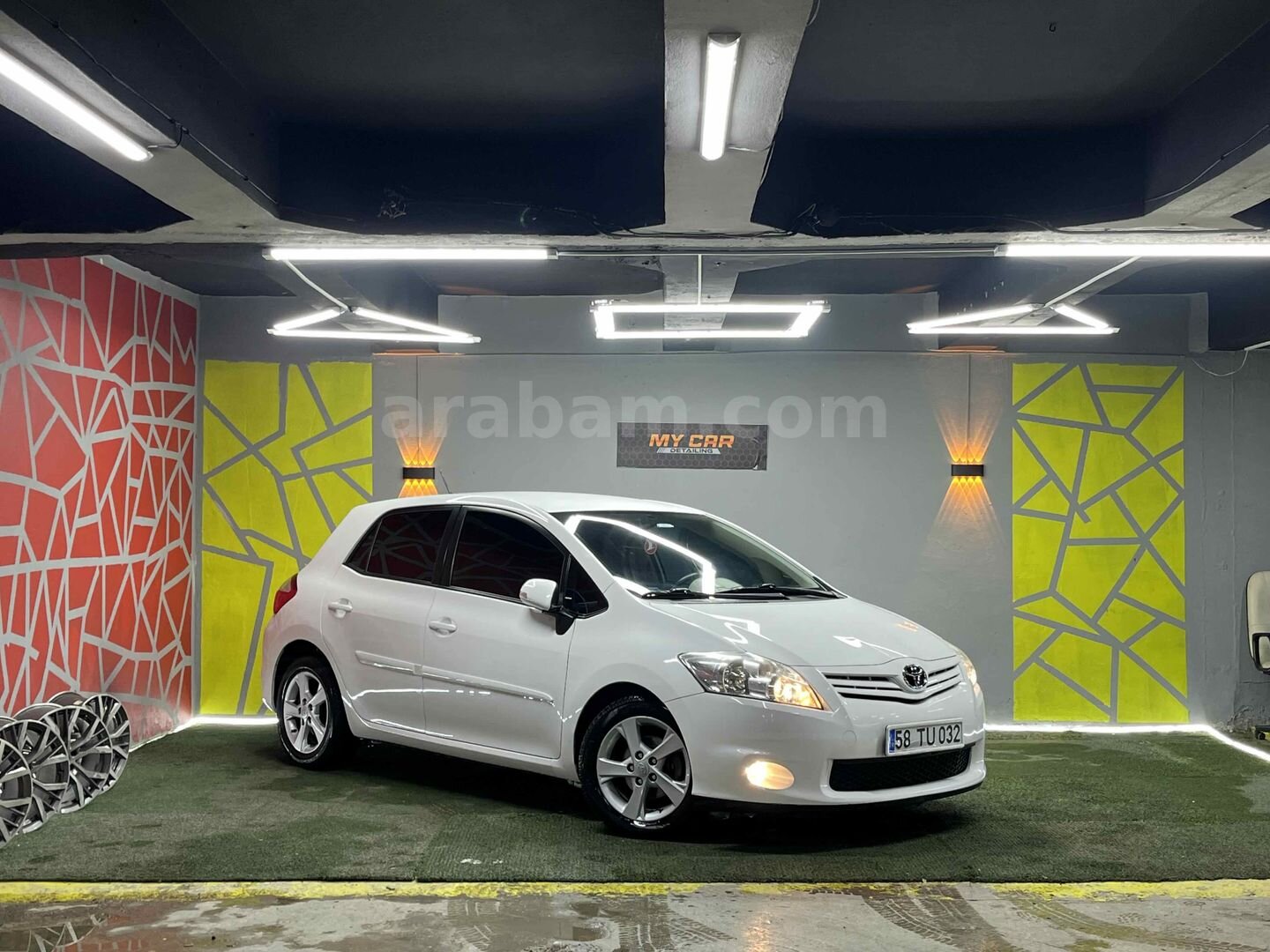 Sahibinden Toyota Auris 1.4 D-4D Comfort Plus 2012 Model Erzurum 141.000 km Beyaz 3