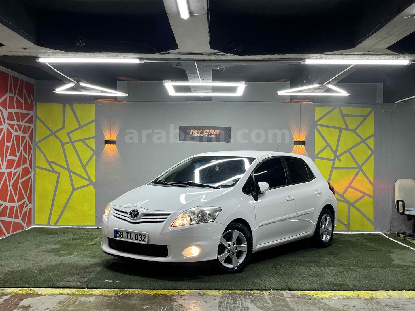 Sahibinden Toyota Auris 1.4 D-4D Comfort Plus 2012 Model Erzurum 141.000 km Beyaz 2