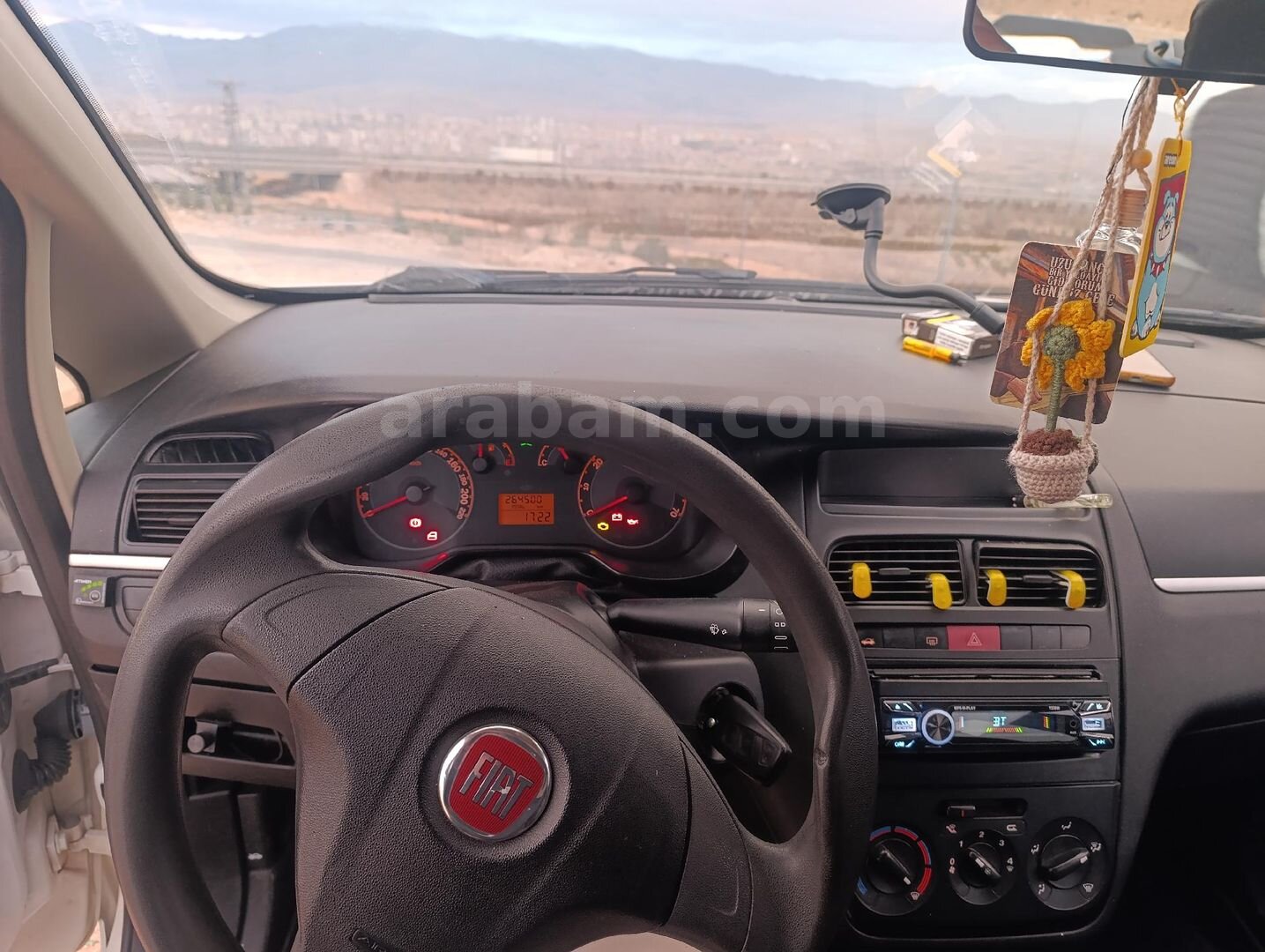 Sahibinden Fiat Linea 1.4 Fire Active Plus 2014 Model Niğde 277.000 km Beyaz 3