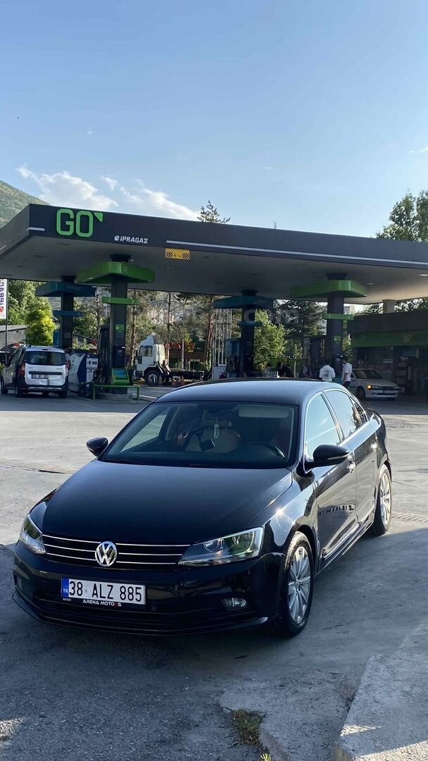 Sahibinden Volkswagen Jetta 1.6 TDi Highline 2014 Model Kayseri 346.000 km Siyah 1