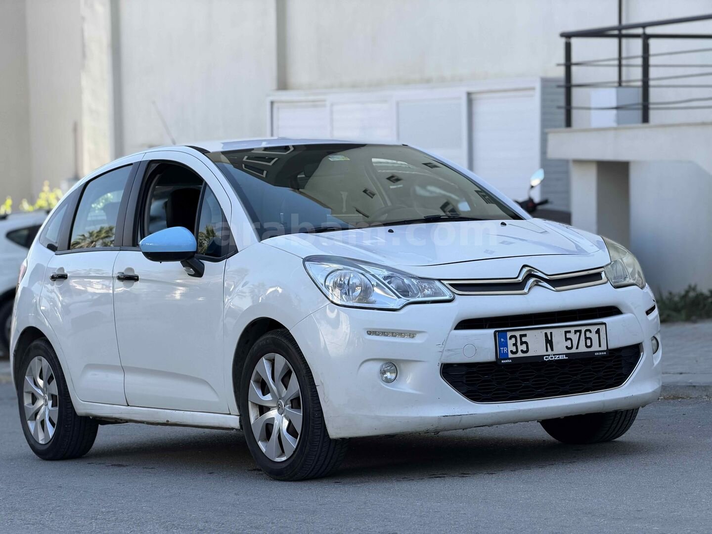 Sahibinden Citroen C3 1.4 HDi Collection 2013 Model İzmir 232.000 km Beyaz 2
