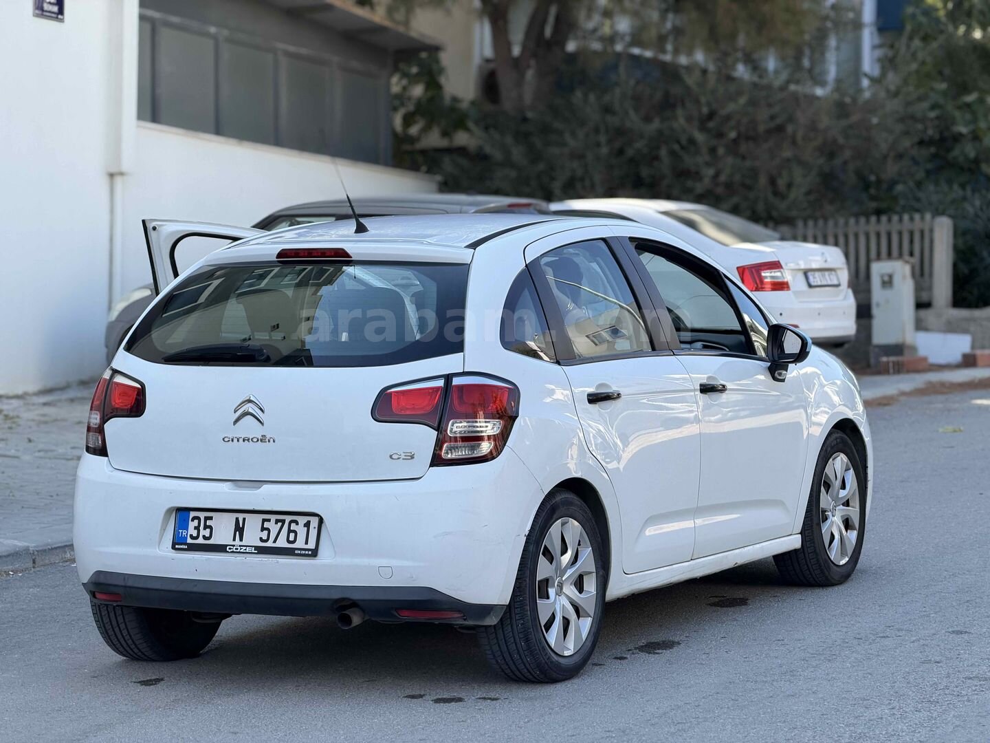 Sahibinden Citroen C3 1.4 HDi Collection 2013 Model İzmir 232.000 km Beyaz 7