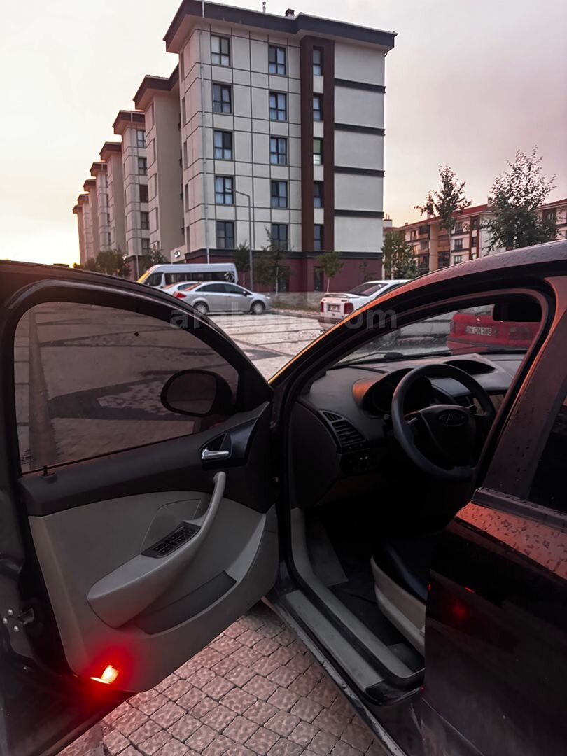 Sahibinden Chery Chance 1.6 Norma 2011 Model Eskişehir 189.000 km Siyah 4