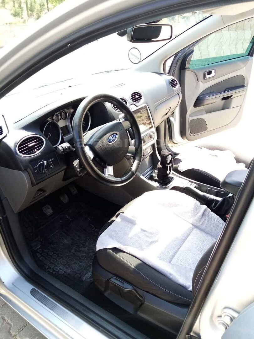 Sahibinden Ford Focus 1.6 TDCi Titanium 2011 Model Tokat 219.000 km Gri (metalik) 5