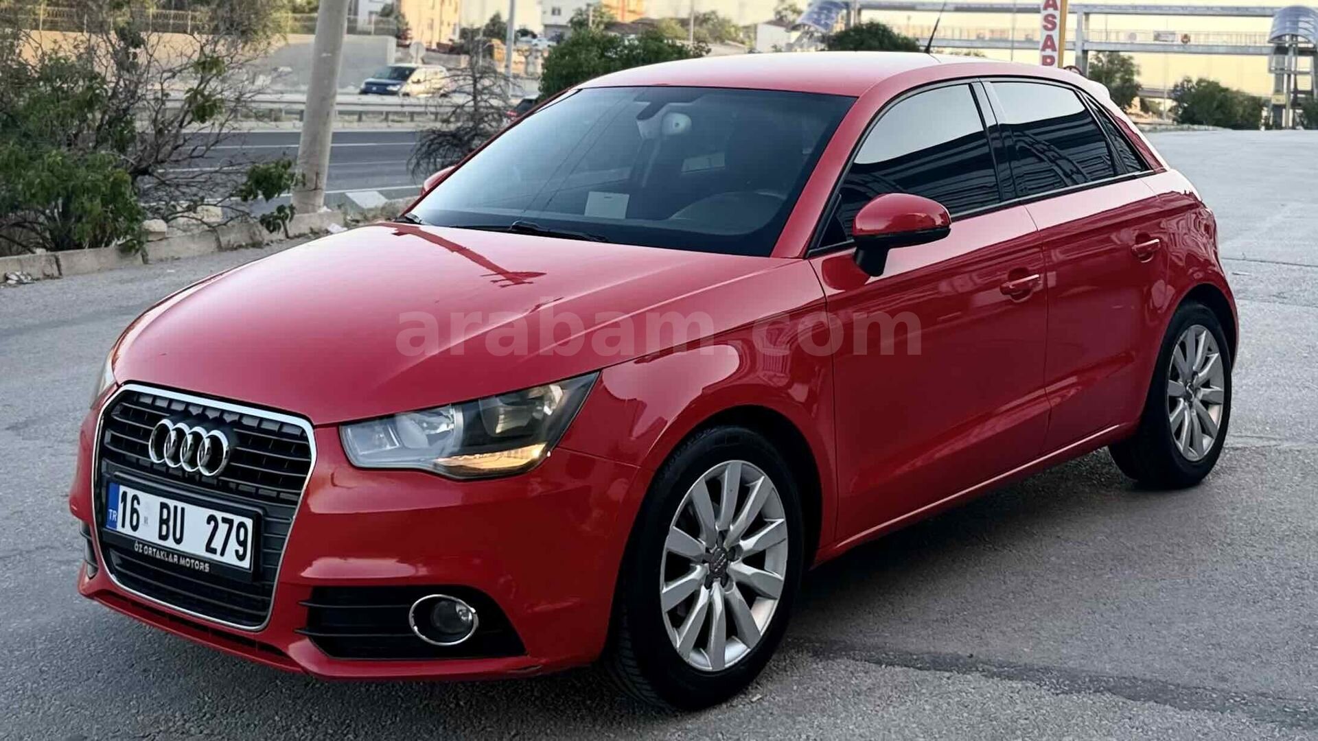 Galeriden Audi A1 1.6 TDI Attraction 2012 Model Ankara 220.000 km Kırmızı 5