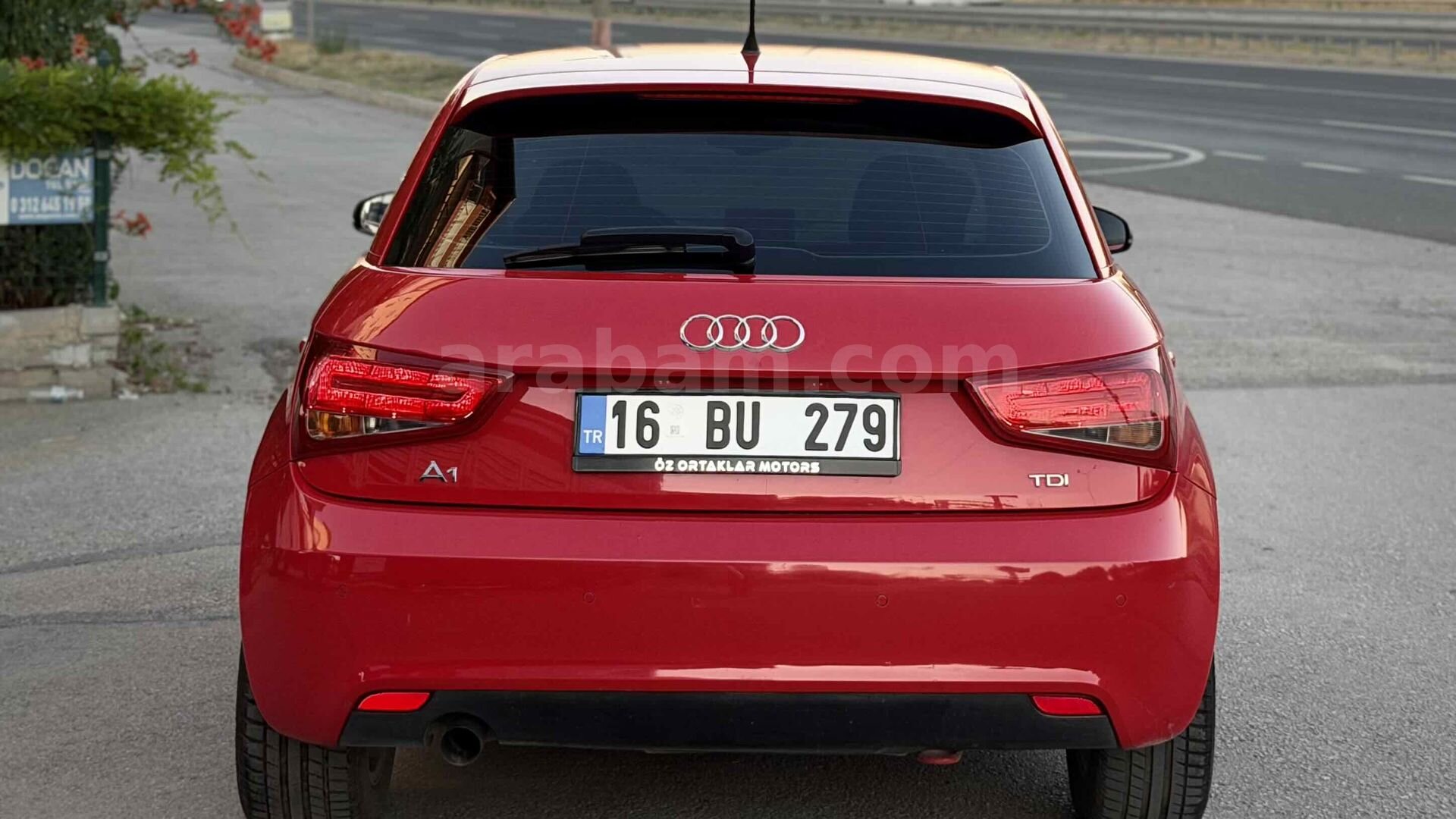 Galeriden Audi A1 1.6 TDI Attraction 2012 Model Ankara 220.000 km Kırmızı 6