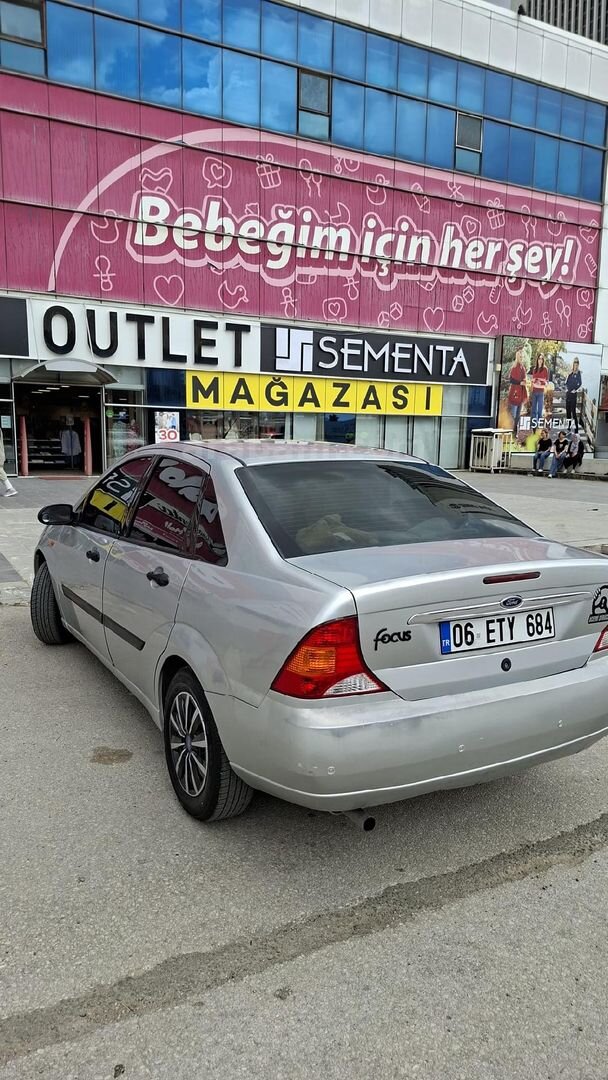 Sahibinden Ford Focus 1.6 Ghia 2001 Model Ankara 155.000 km Gri (Gümüş) 3