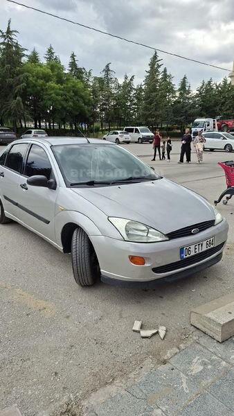 Sahibinden Ford Focus 1.6 Ghia 2001 Model Ankara 155.000 km Gri (Gümüş)
