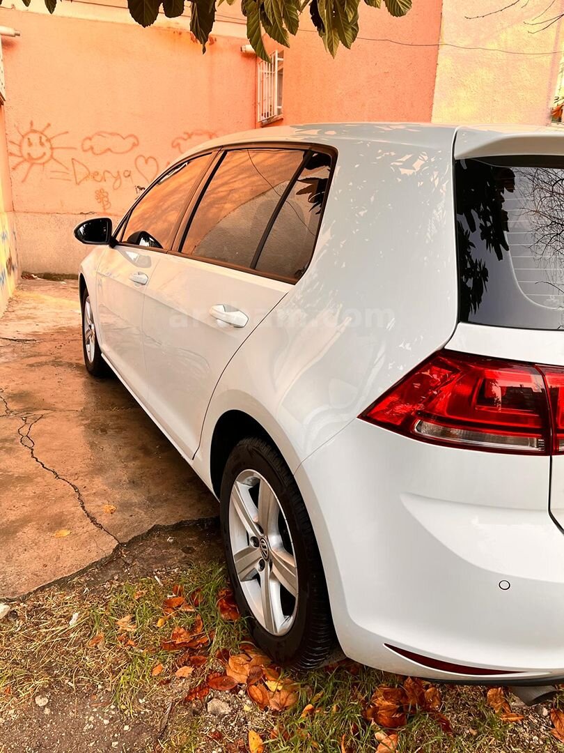 Sahibinden Volkswagen Golf 1.2 TSi Comfortline 2015 Model Ankara 128.000 km Beyaz 3