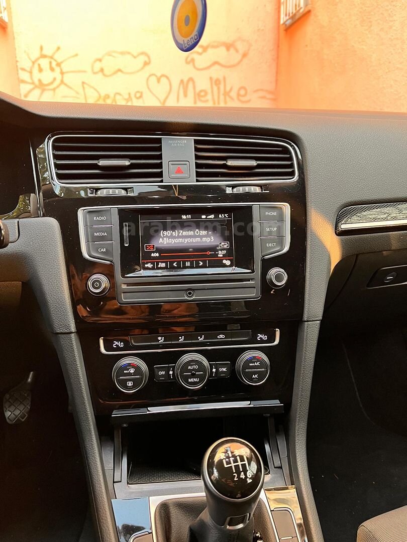 Sahibinden Volkswagen Golf 1.2 TSi Comfortline 2015 Model Ankara 128.000 km Beyaz 6