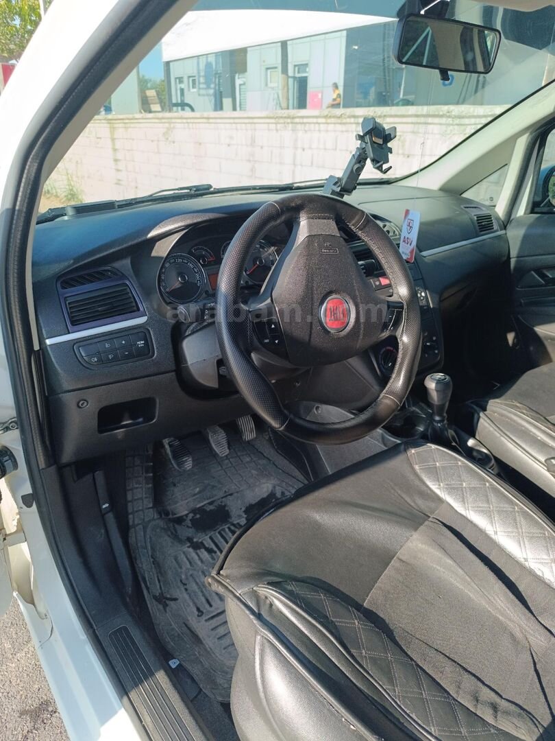 Sahibinden Fiat Linea 1.3 Multijet Pop 2013 Model Karaman 219.000 km Beyaz 7