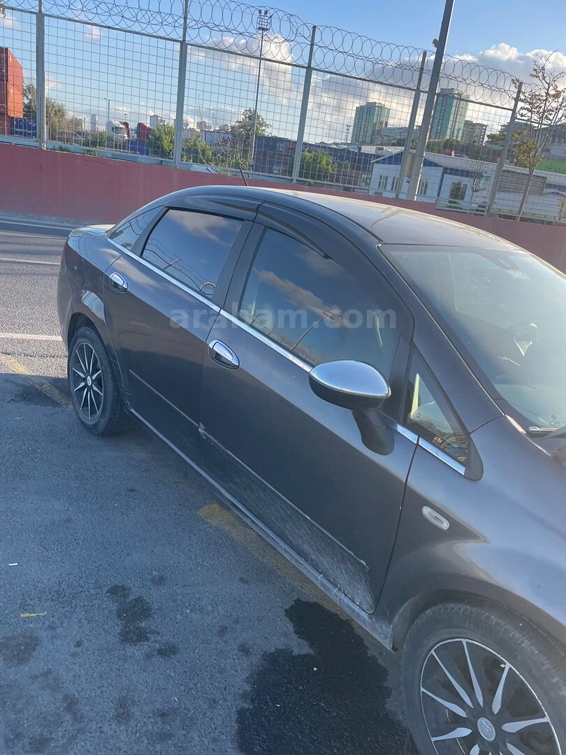 Sahibinden Fiat Linea 1.3 Multijet Active Plus 2011 Model İstanbul 208.000 km Füme 2