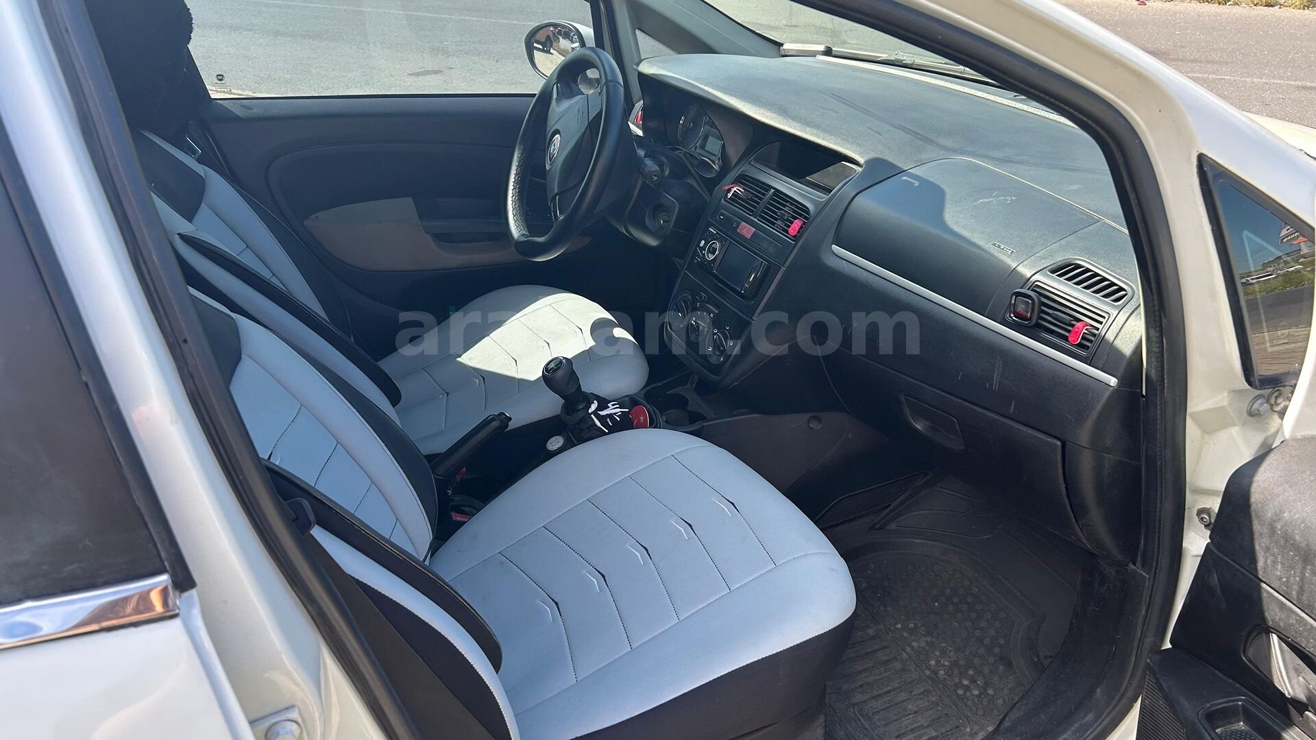 Sahibinden Fiat Linea 1.3 Multijet Pop 2013 Model İstanbul 330.000 km Beyaz 6