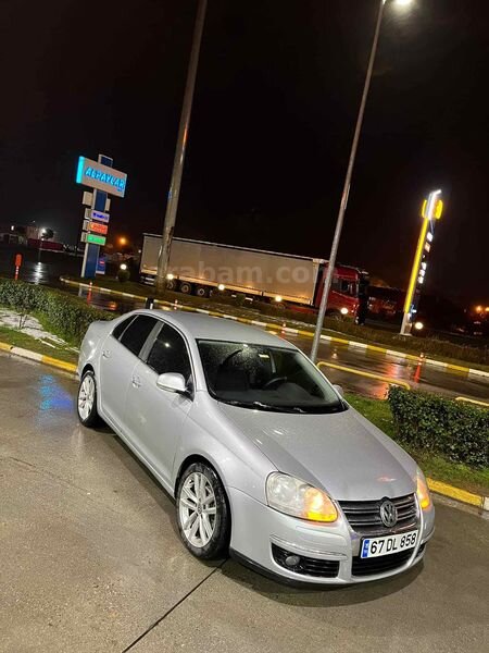 Sahibinden Volkswagen Jetta 1.4 TSi Comfortline 2007 Model Zonguldak 300.000 km Gri (metalik)