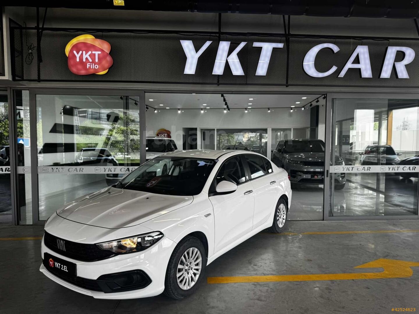Galeriden Fiat Egea 1.6 Multijet Easy 2022 Model İstanbul 128.712 km Beyaz 3
