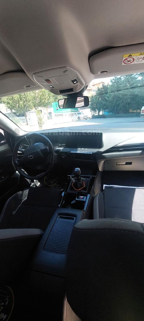 Sahibinden Opel Astra 1.2 T Edition 2023 Model Konya 81.500 km Altın 5