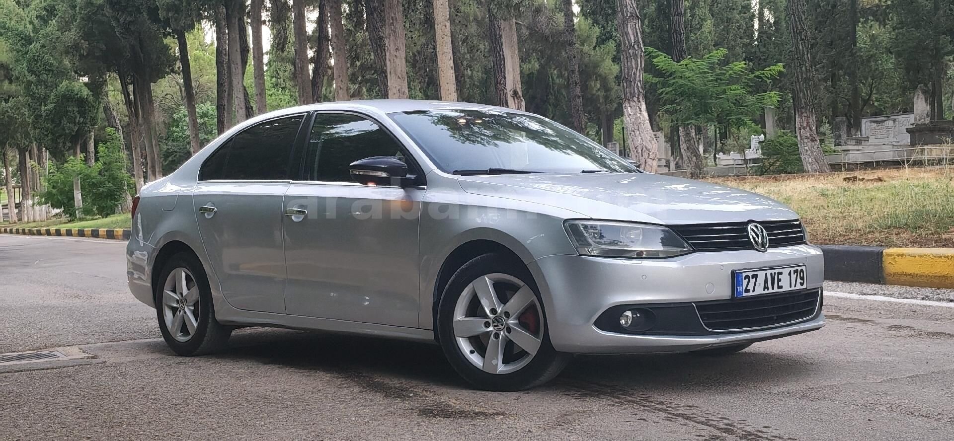 Sahibinden Volkswagen Jetta 1.6 TDi Highline 2012 Model Gaziantep 340.000 km Gri (Gümüş) 6