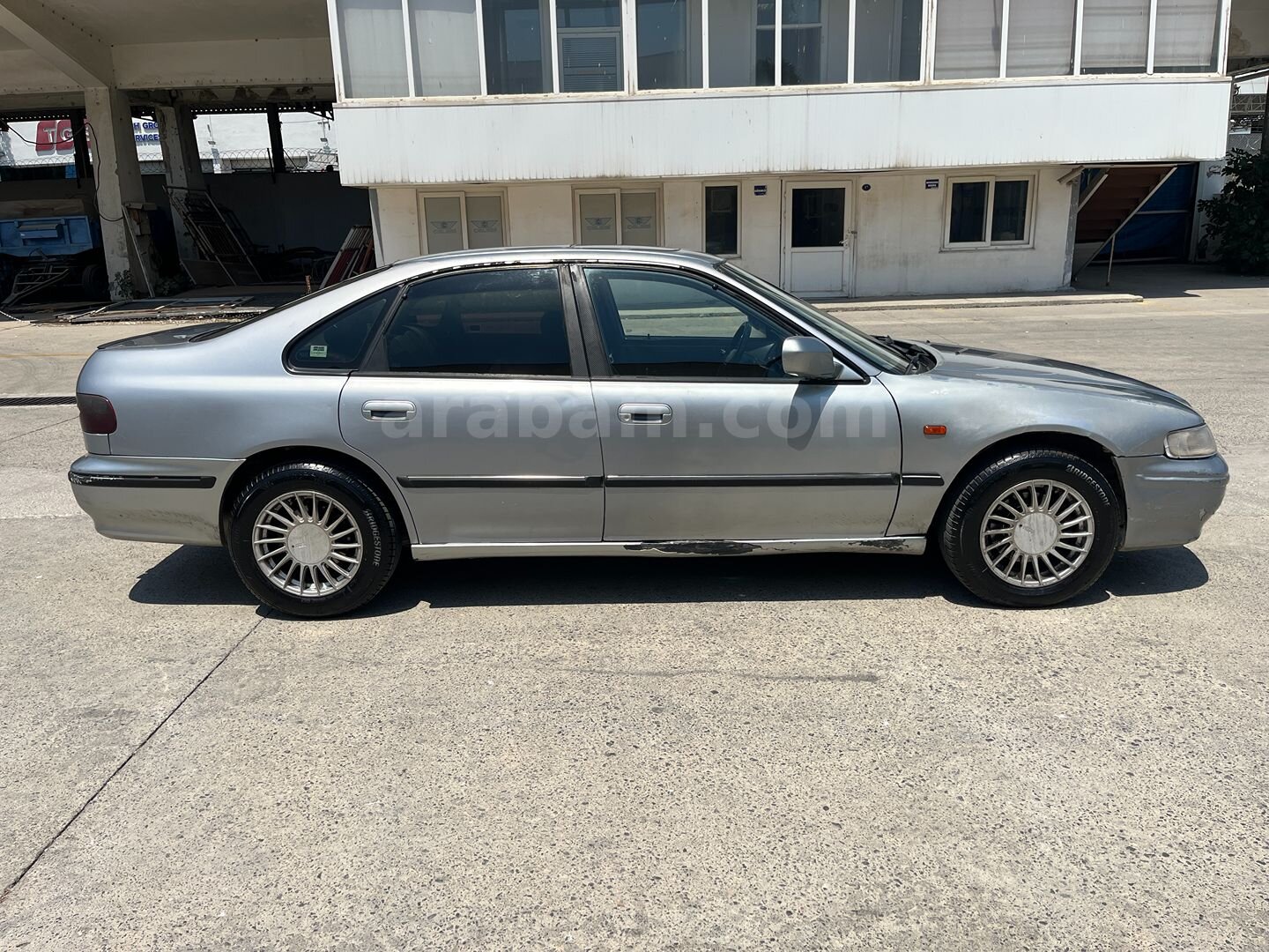 Sahibinden Honda Accord 2.0 ES 1996 Model İzmir 225.000 km Gri (Gümüş) 7