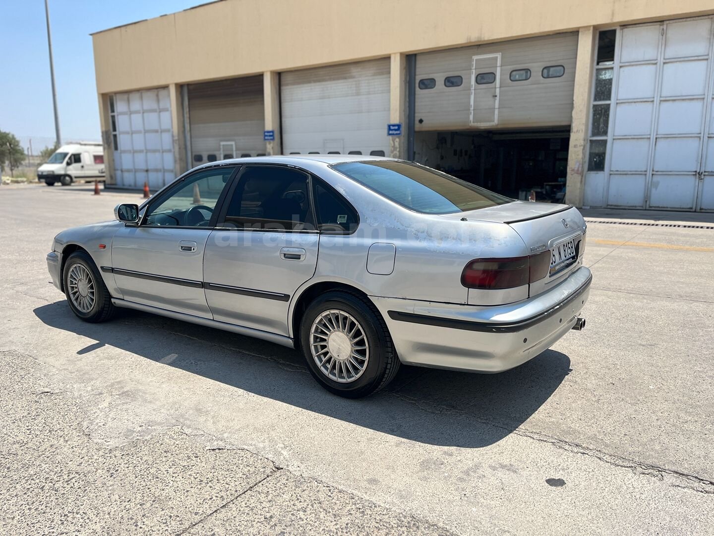 Sahibinden Honda Accord 2.0 ES 1996 Model İzmir 225.000 km Gri (Gümüş) 3