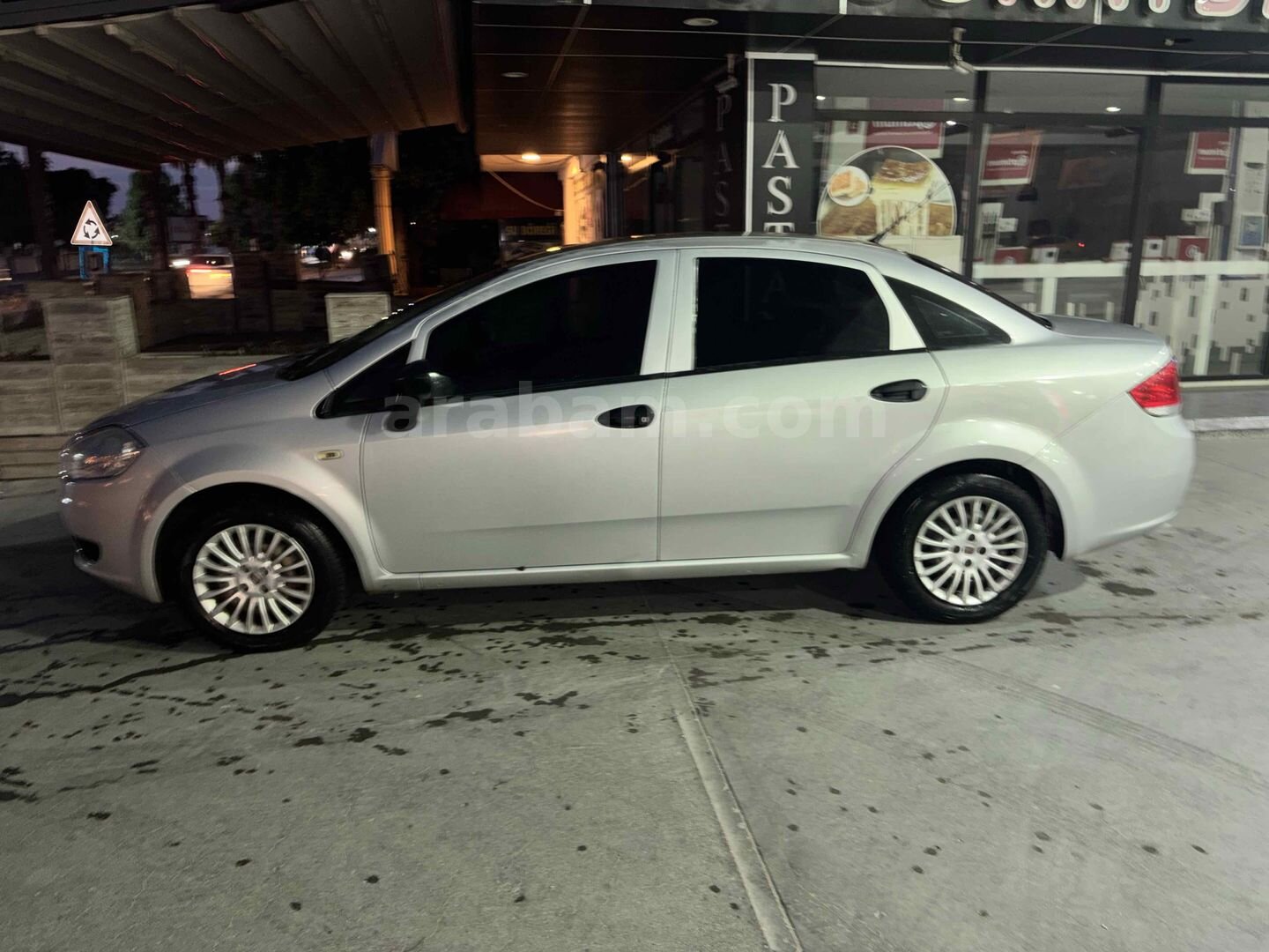 Sahibinden Fiat Linea 1.3 Multijet Active 2008 Model Adana 259.000 km Gri 3