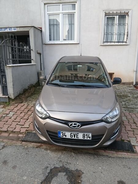 Sahibinden Hyundai i20 1.4 CRDi Jump 2012 Model İstanbul 135.250 km Gri