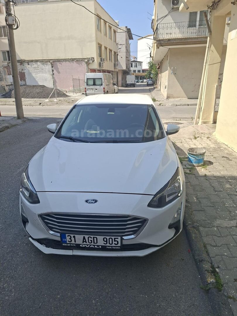 Sahibinden Ford Focus 1.5 TDCi Trend X 2020 Model Hatay 23.600 km Beyaz 1