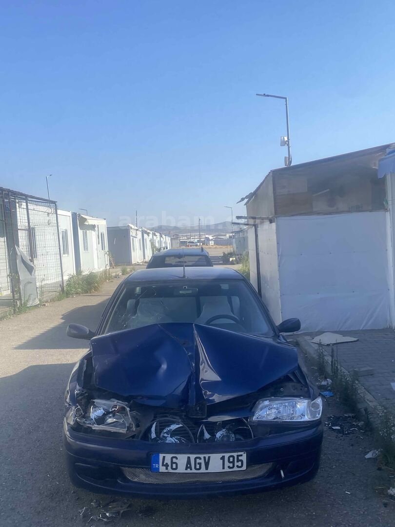 Sahibinden Peugeot 306 1.6 XR 2000 Model Kahramanmaraş 287.000 km Lacivert 4