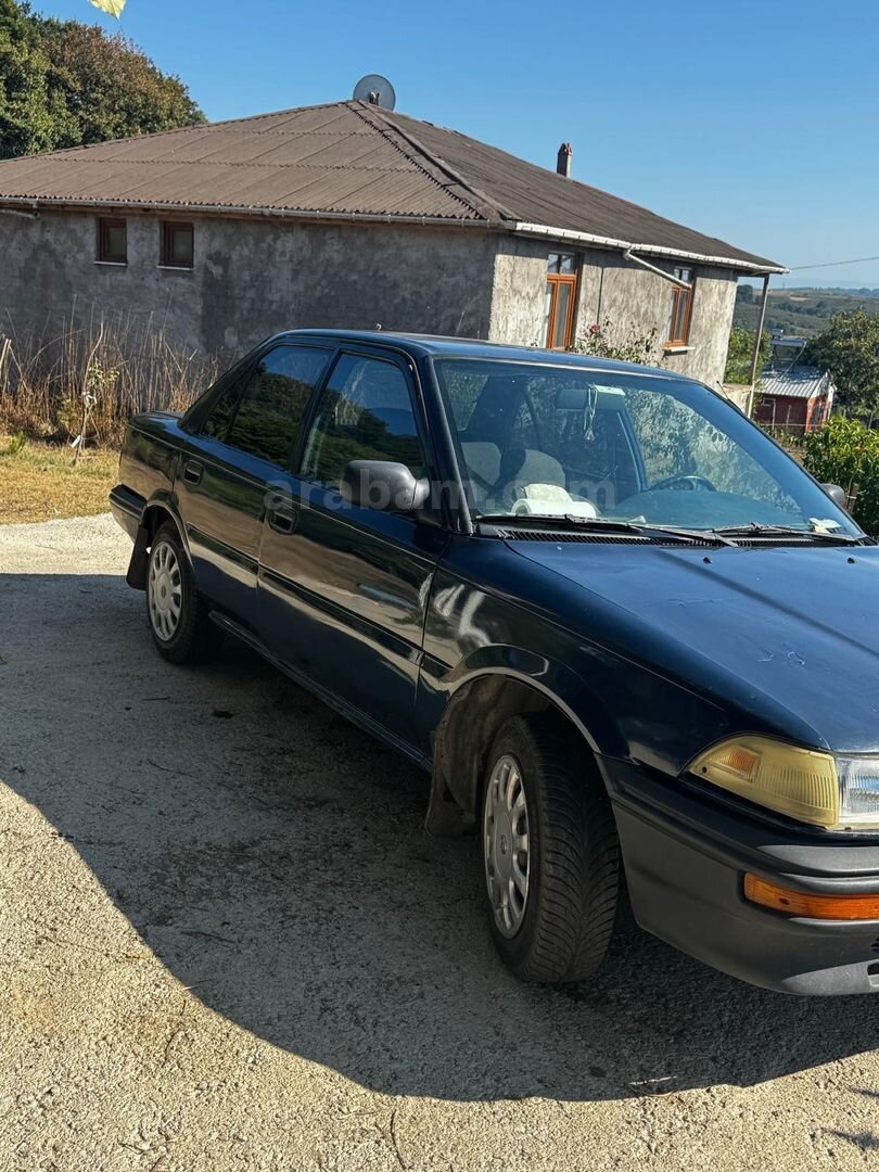 Sahibinden Toyota Corolla 1.3 XL 1992 Model Sakarya 164.000 km Mavi (metalik) 3