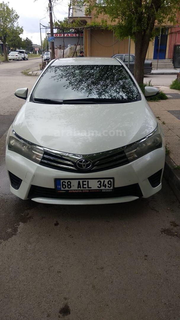 Sahibinden Toyota Corolla 1.33 Life 2015 Model Aksaray 135.000 km Beyaz 1