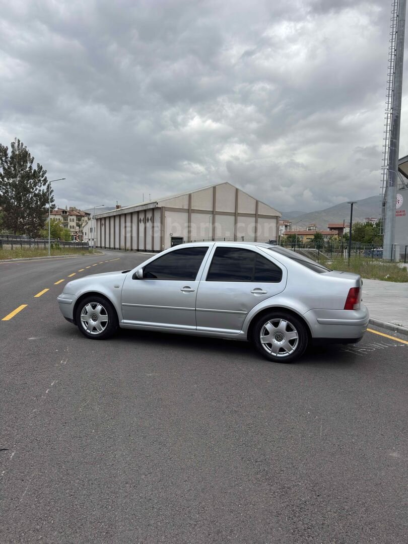 Sahibinden Volkswagen Bora 1.6 Comfortline 2001 Model Niğde 340.000 km Gri (metalik) 6