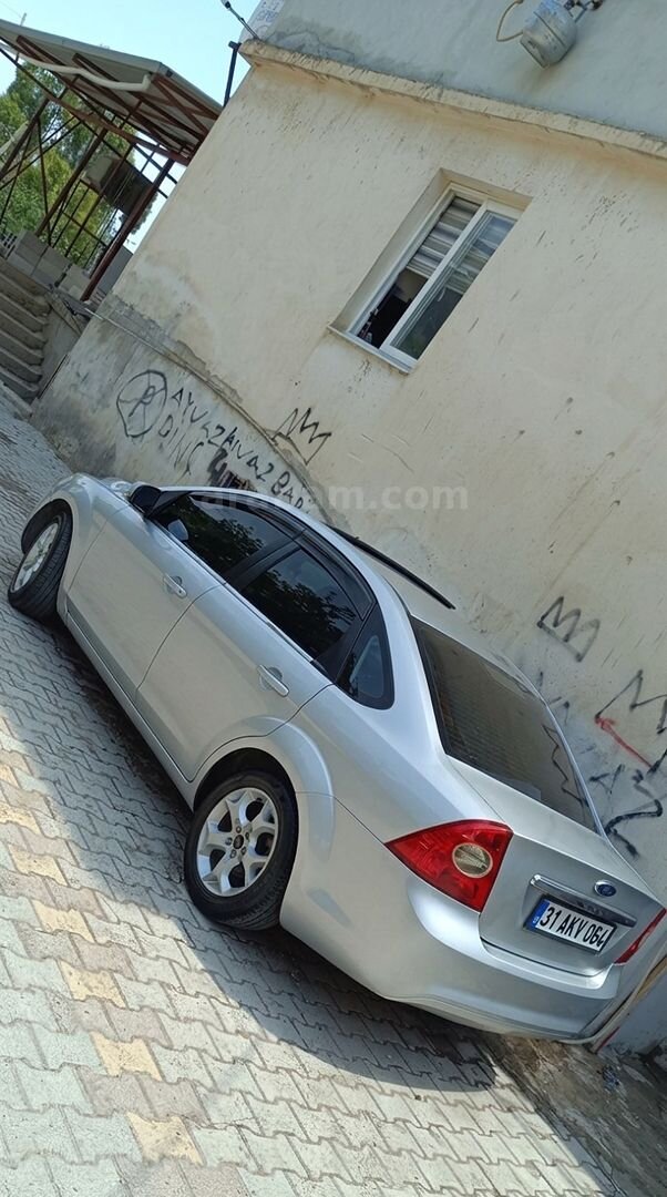 Sahibinden Ford Focus 1.6 Ti-VCT Titanium 2008 Model Hatay 231.000 km Gri (metalik) 6