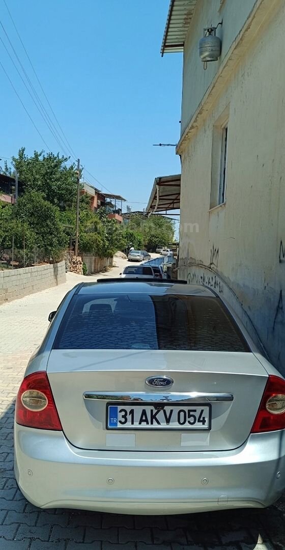 Sahibinden Ford Focus 1.6 Ti-VCT Titanium 2008 Model Hatay 231.000 km Gri (metalik) 7
