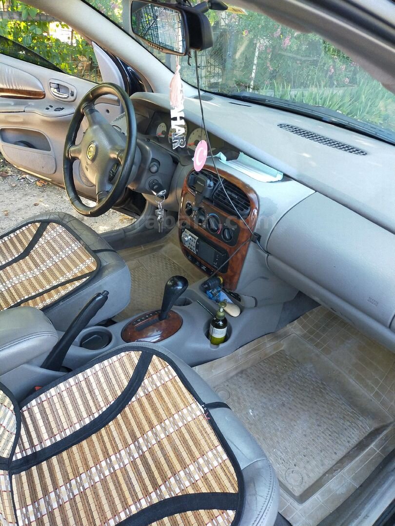 Sahibinden Chrysler Neon 2.0 LX 2000 Model Ankara 300.000 km Siyah 7