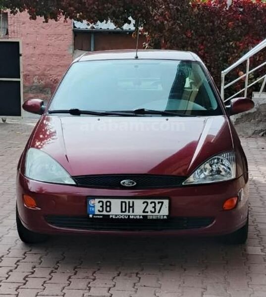 Sahibinden Ford Focus 1.6 Ambiente 2000 Model Kayseri 272.000 km Kırmızı