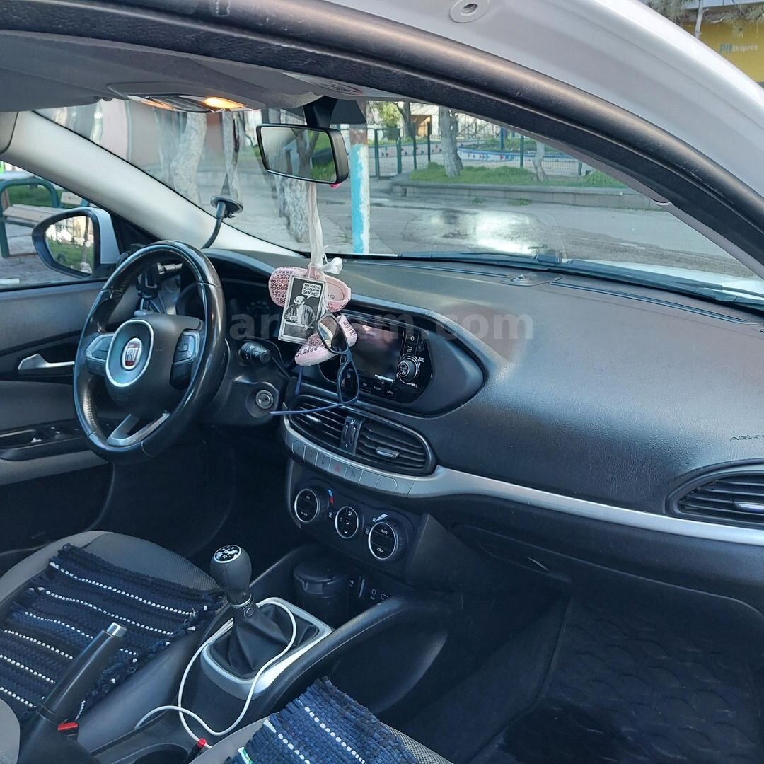 Sahibinden Fiat Egea 1.3 Multijet Urban 2016 Model Ankara 169.000 km Beyaz 7