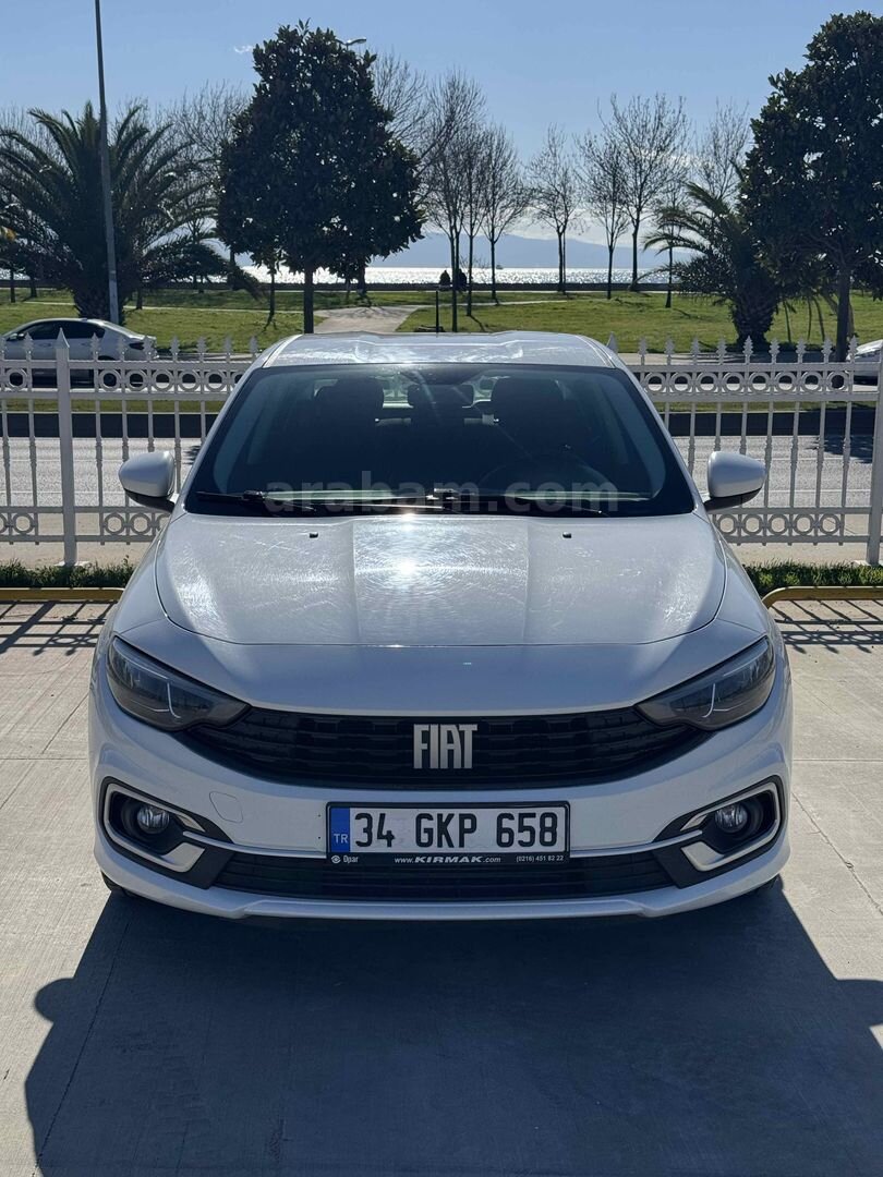 Sahibinden Fiat Egea 1.6 Multijet Urban 2023 Model İstanbul 70.000 km Beyaz 6