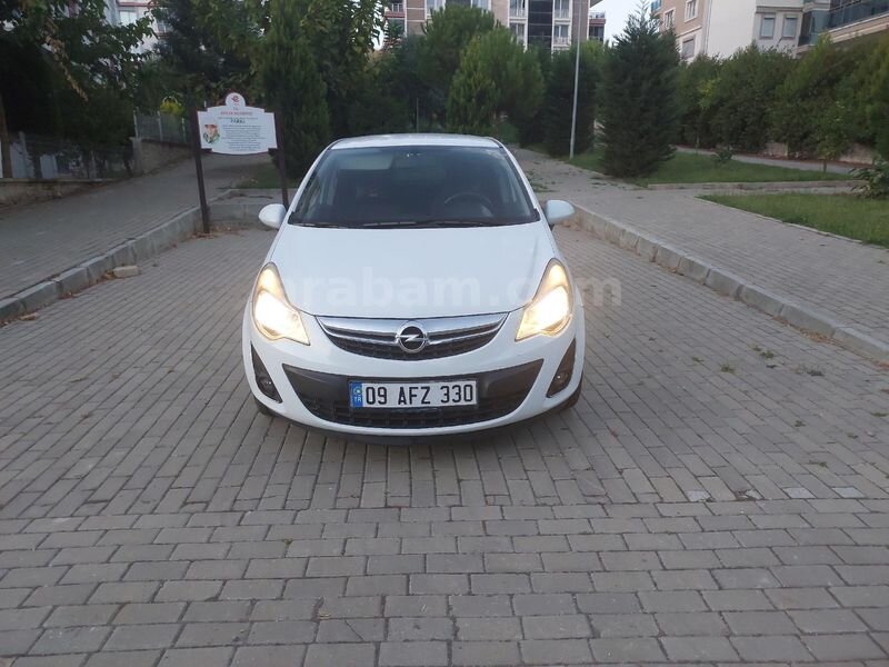 Sahibinden Opel Corsa 1.3 CDTI Active 2013 Model Aydın 124.000 km Beyaz