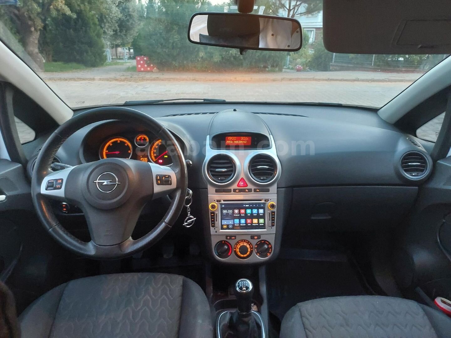 Sahibinden Opel Corsa 1.3 CDTI Active 2013 Model Aydın 124.000 km Beyaz 2