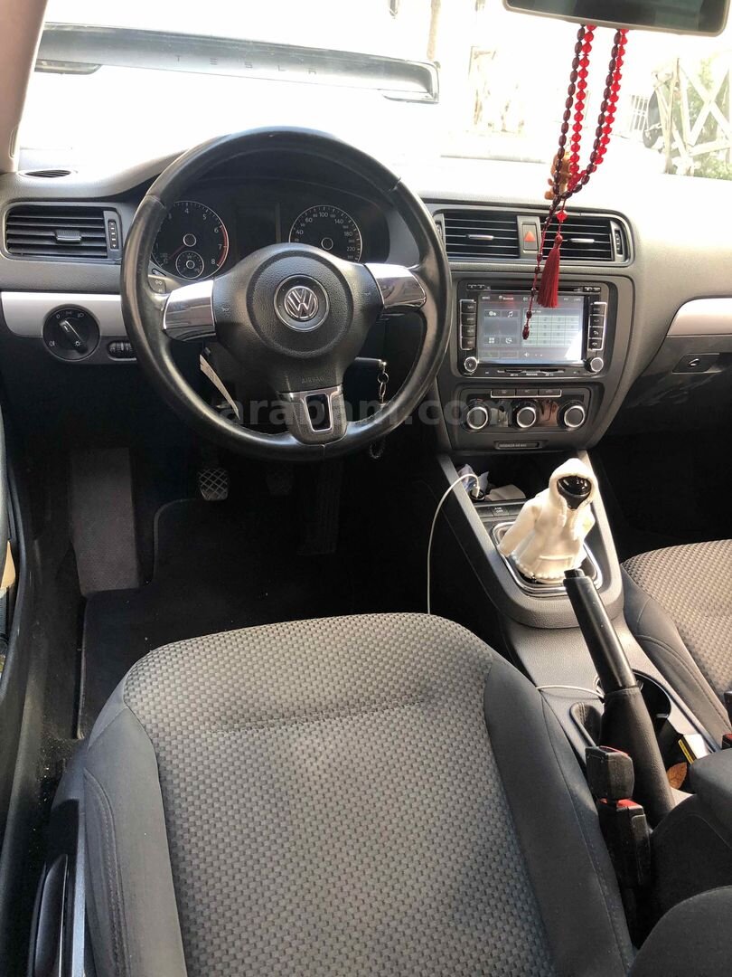 Sahibinden Volkswagen Jetta 1.4 TSi Trendline 2012 Model İstanbul 167.000 km Beyaz 6