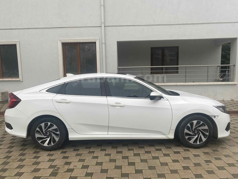 Sahibinden Honda Civic 1.6i DTEC Elegance 2018 Model Ankara 100.000 km Beyaz