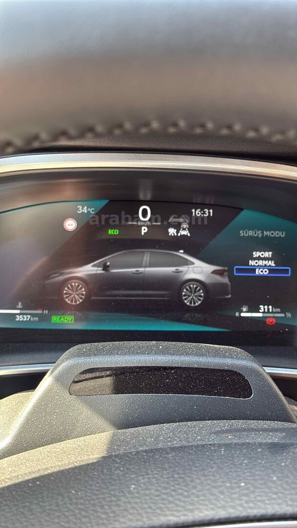 Sahibinden Toyota Corolla 1.8 Hybrid Flame X-Pack 2026 Model Kocaeli 6.001 km Gri (Gümüş) 7